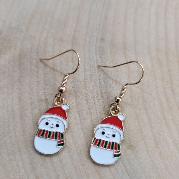 2/$20 Brand New Snowman Christmas Earrings - Picture 2 of 4